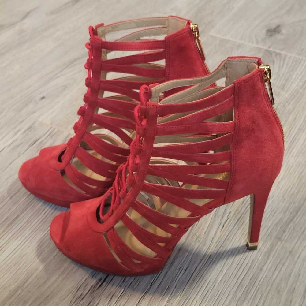 Michael Korn sandals size 7
